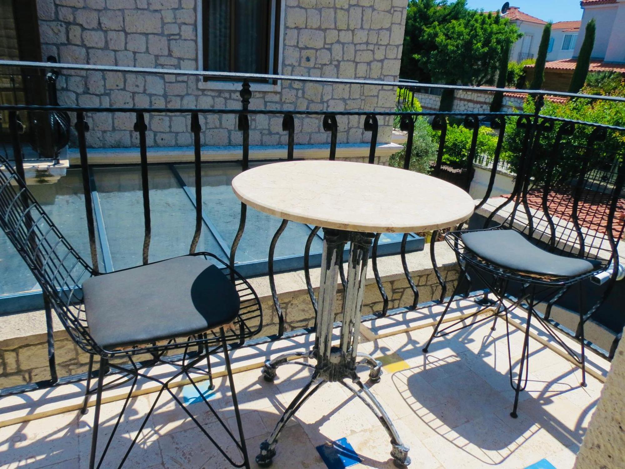 Fedora Otel Алакати Екстериор снимка